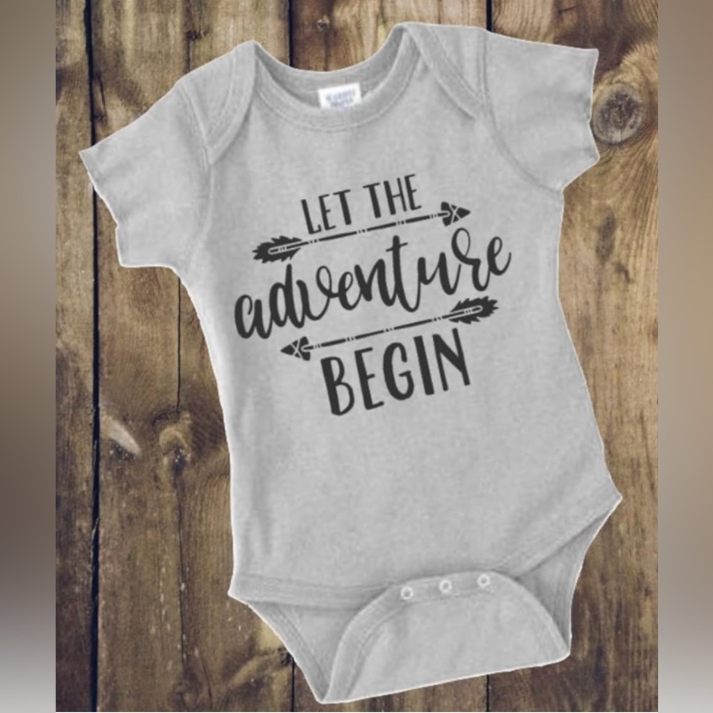 NWOT Baby Romper (0-3 months)